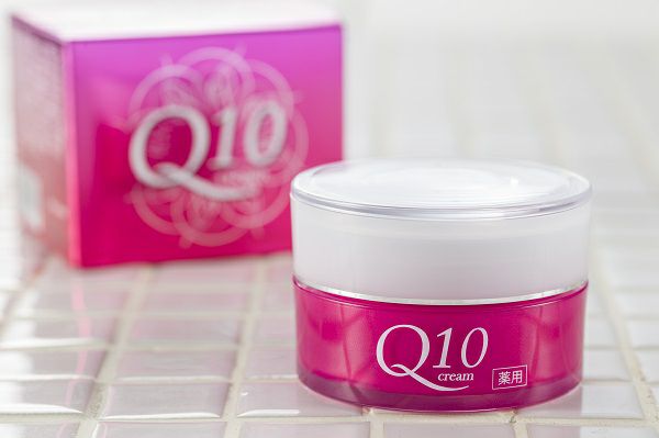 薬用ウレッシュクリーム（Q10クリーム） | 布亀オンラインショップ